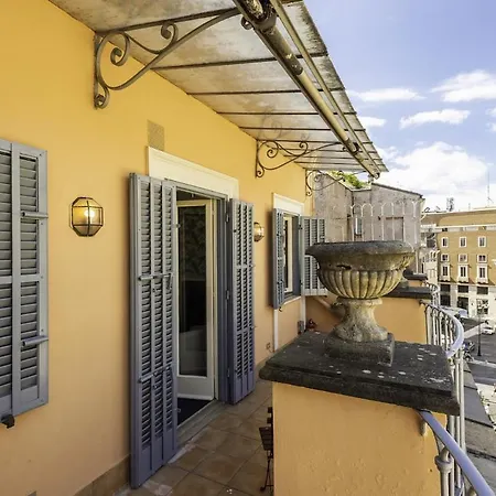 Spanish Steps Luxury Penthouse * Rome
