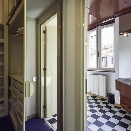 Spanish Steps Luxury Penthouse Apartment Rome